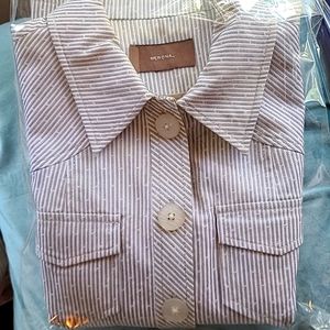 Adorable Short Sleeve Blazer - Cargo style with Pockets- size Sm/Med